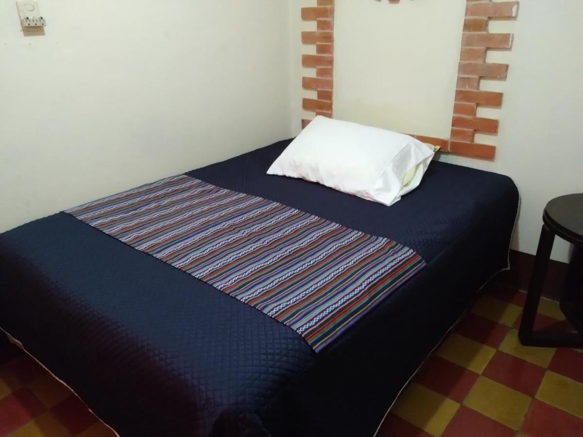 Hotel Acatenango Inn Antigua Zewnętrze zdjęcie