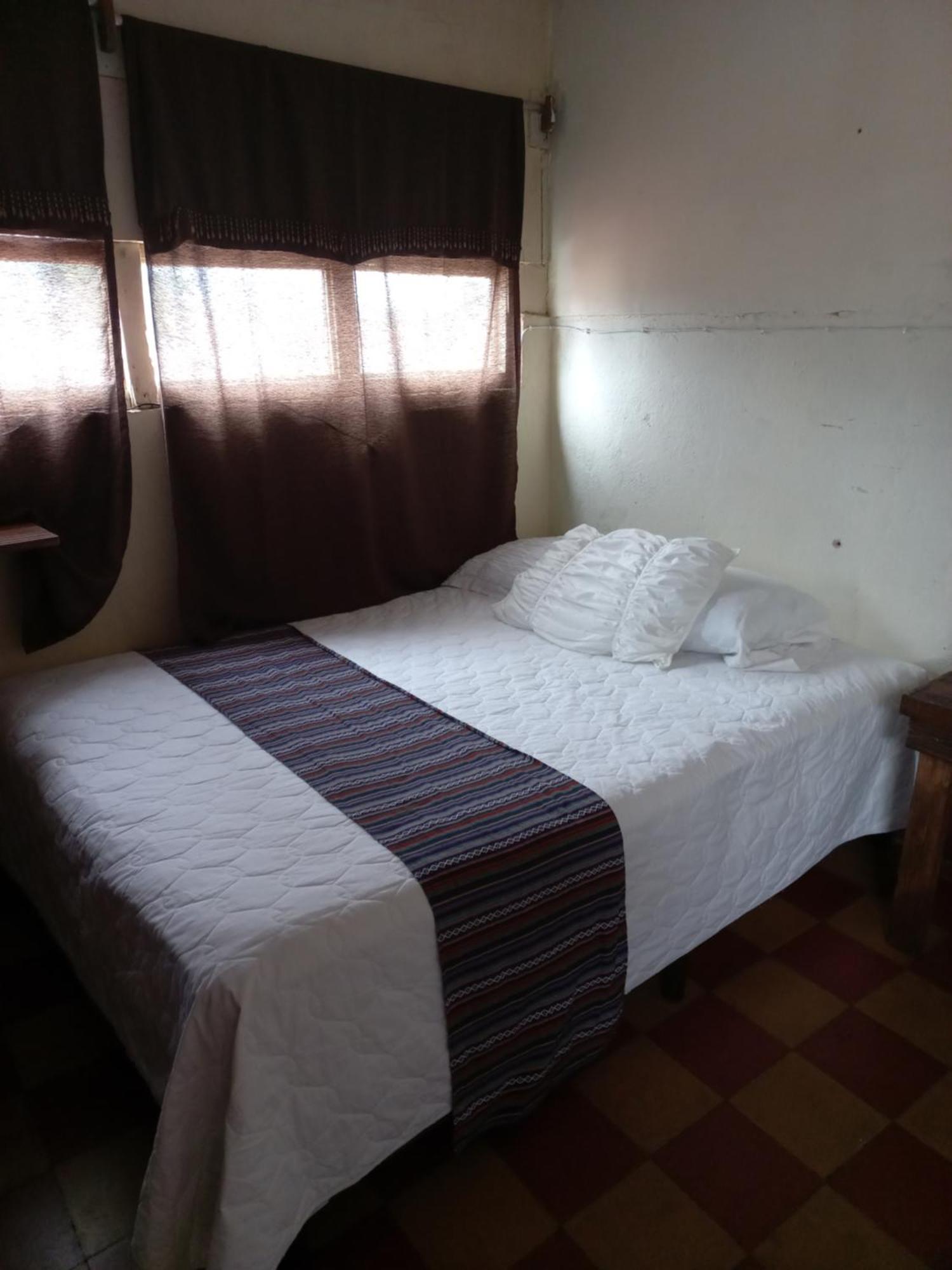 Hotel Acatenango Inn Antigua Zewnętrze zdjęcie